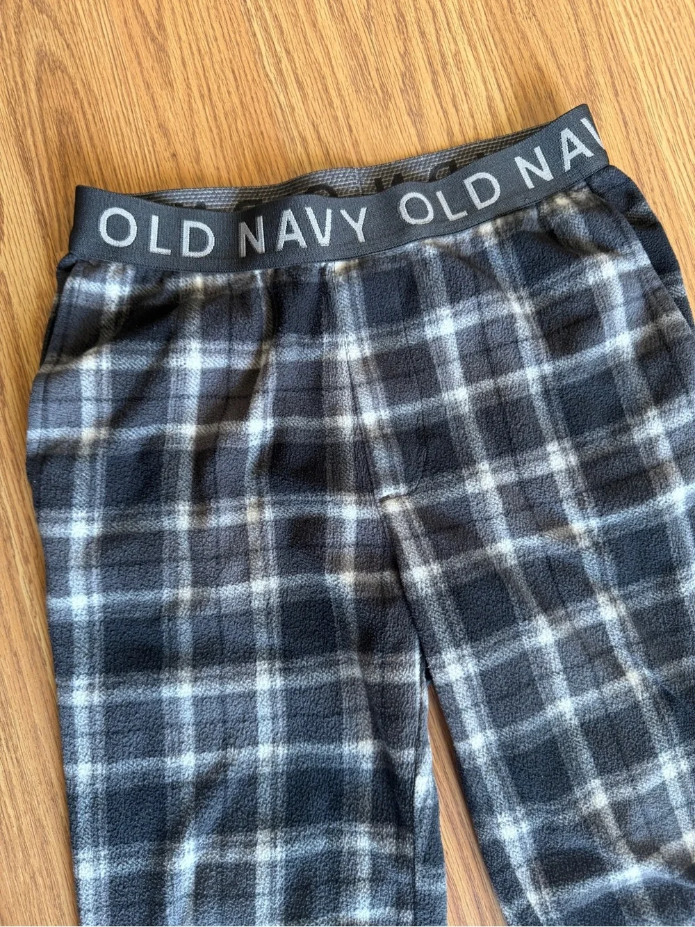 🟢3/$15 🖤 Old Navy Boys S (6-7) Soft Plaid Fleece Pajama Pants | Black Gray White